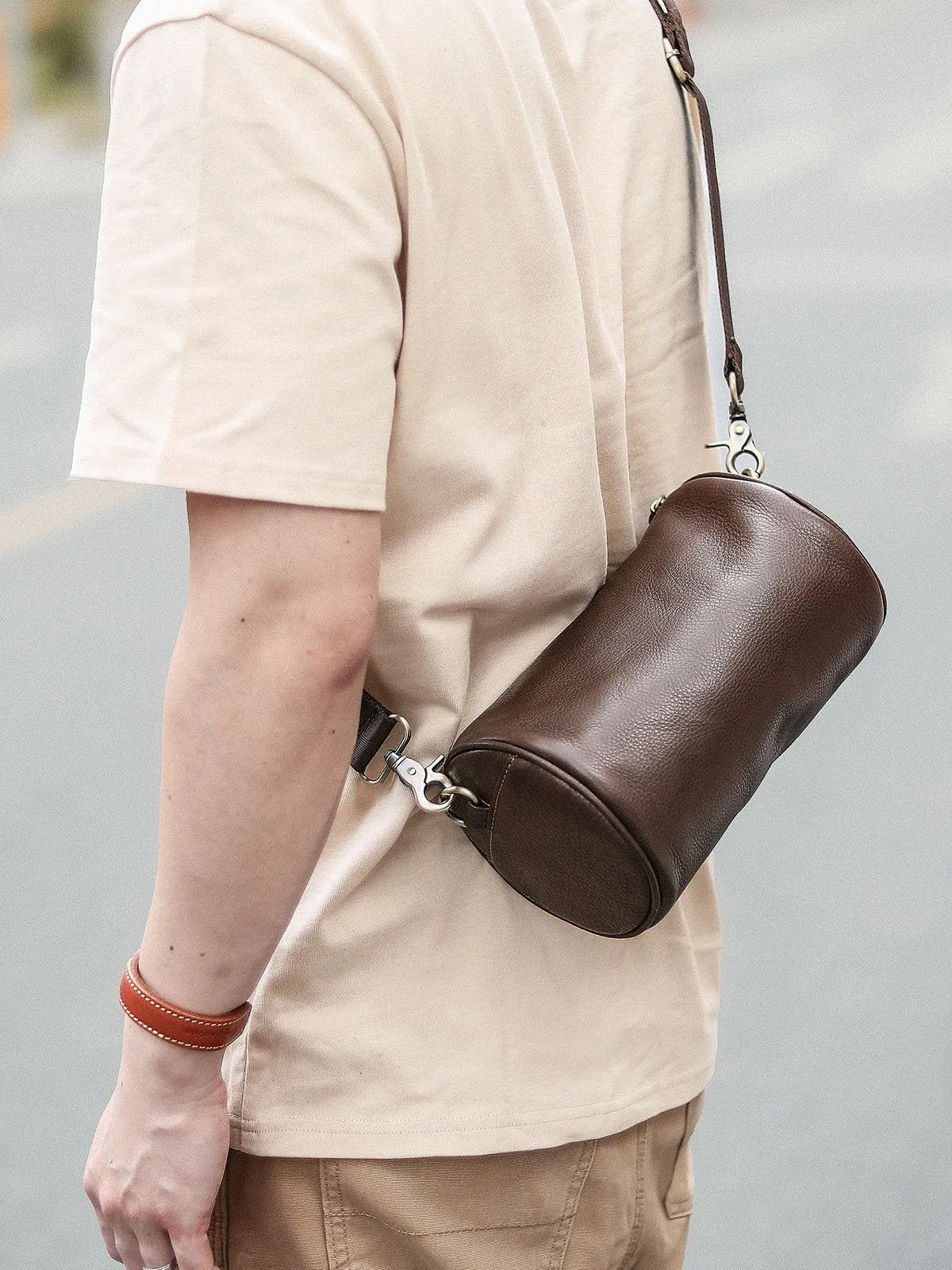 Black Leather Mens Small Casual Bucket Bag Barrel Messenger Bags Brown Postman Bag For Men