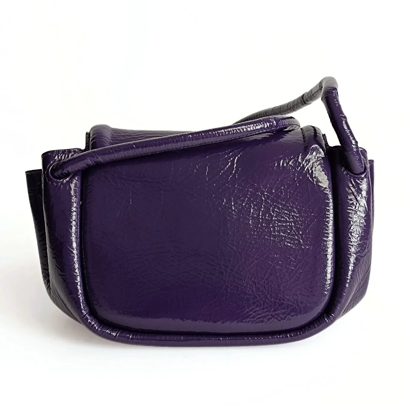 BOTTEGA VENETA Bottega Veneta Bottega Veneta Becco shoulder bag in purple textured leather