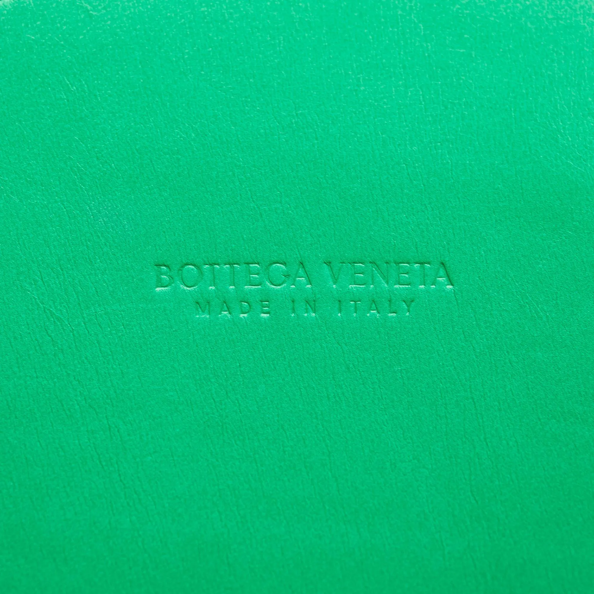 Bottega Veneta Intrecciato Baguette (SHG-DoeiLv)