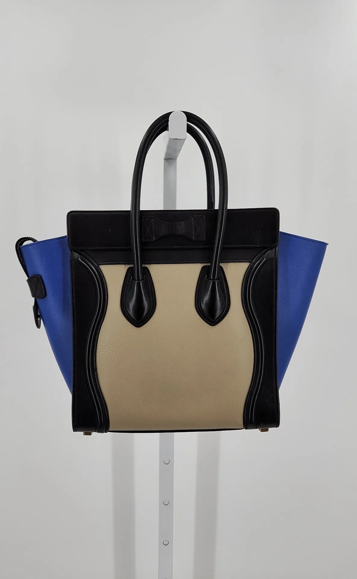 Celine Handbags (Pre-owned)