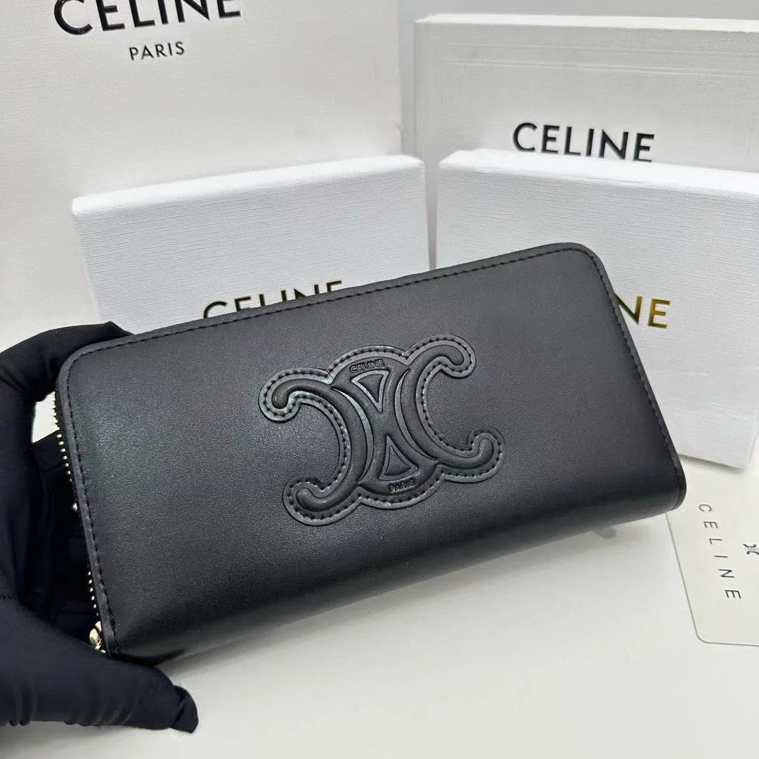 CL128 Large Zipped Wallet Cuir Triomphe / 7 x 4 x 1 IN