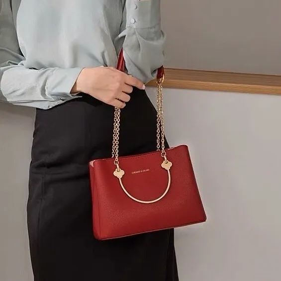 Cute Red & Gold Solid Color Minimalist Luxury Genuine Leather Metallic Gold Handle Handbag for Women, Shoulder Bag