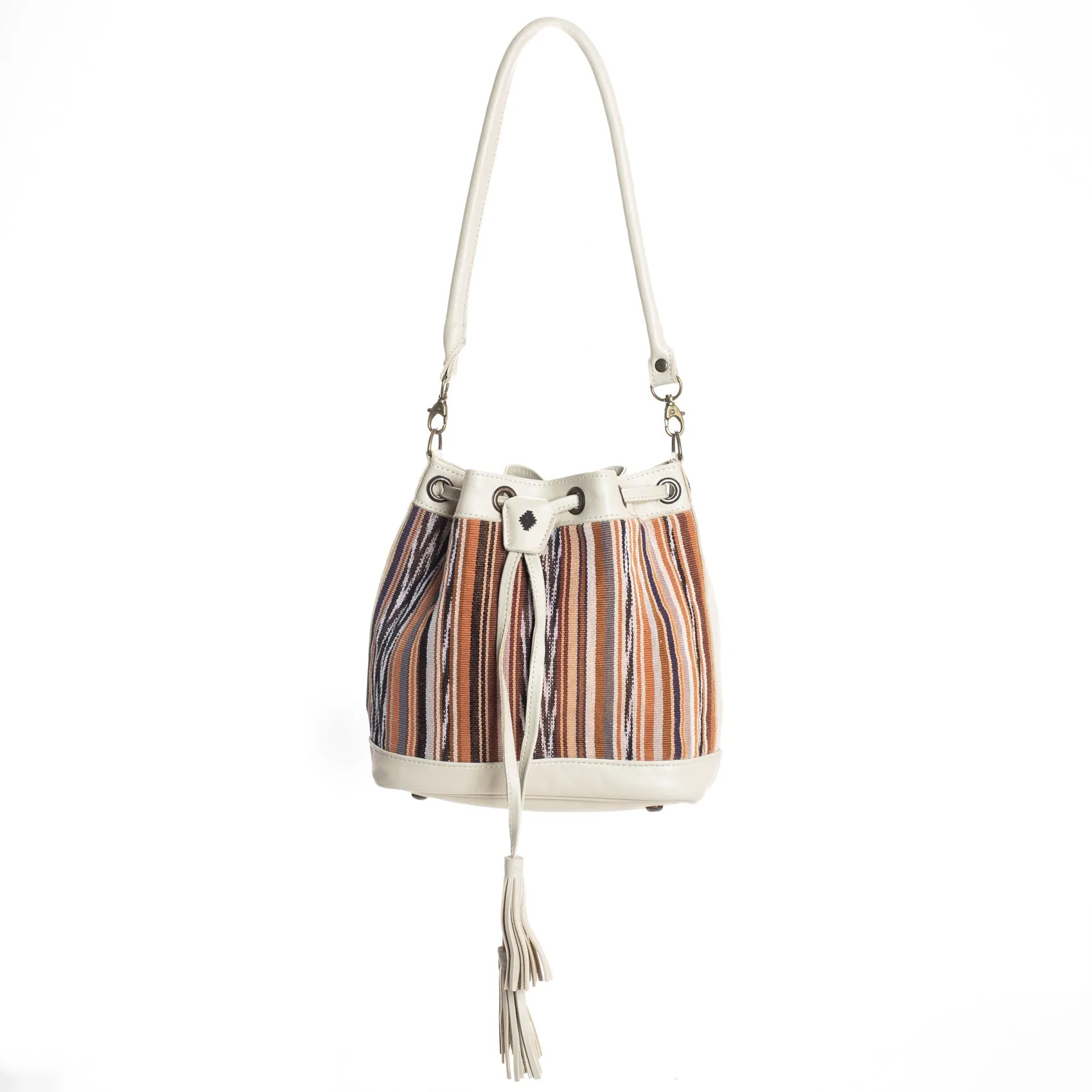 DRAWSTRING BUCKET BAG - SMALL - ARTISAN COLLECTION - ALMENDRA - BONE LEATHER