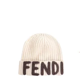 FENDI - Bonnet Fendi en laine beige (S/M)