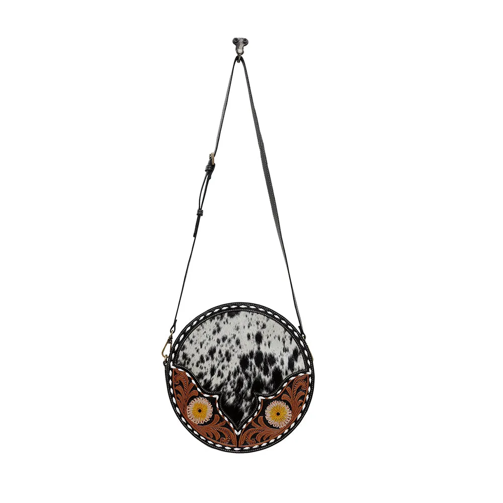 FLAX BLOSSOM ROUND BAG