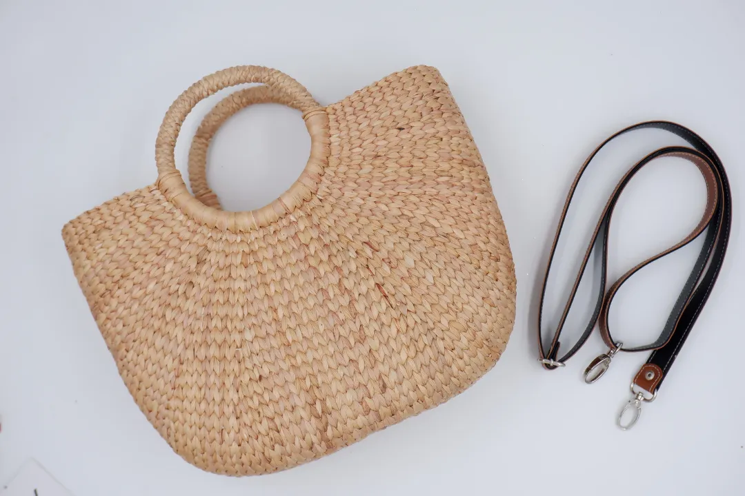 Medium Straw Weave Handbag with Detachable Strap