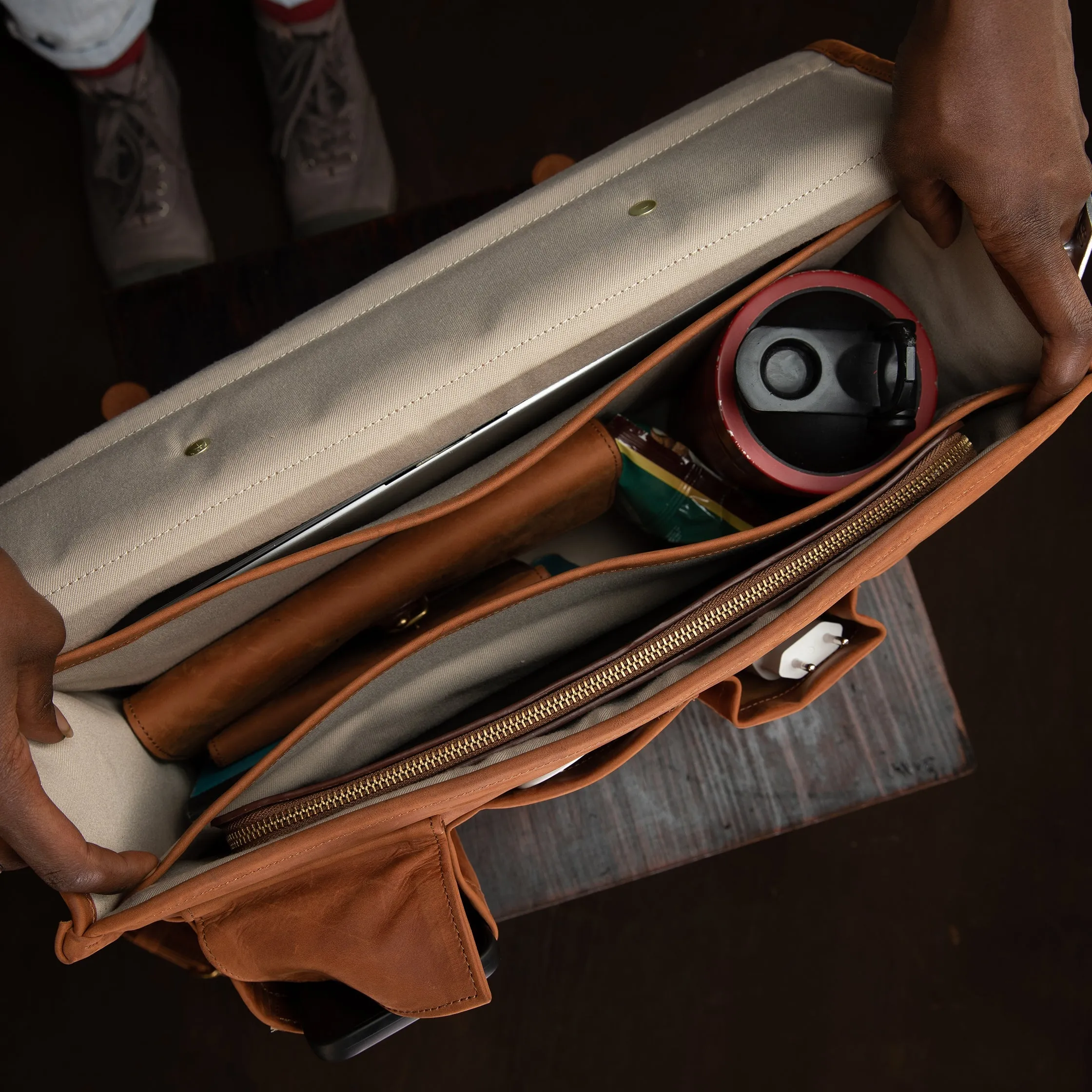 Pull Up Leather Executive Briefcase