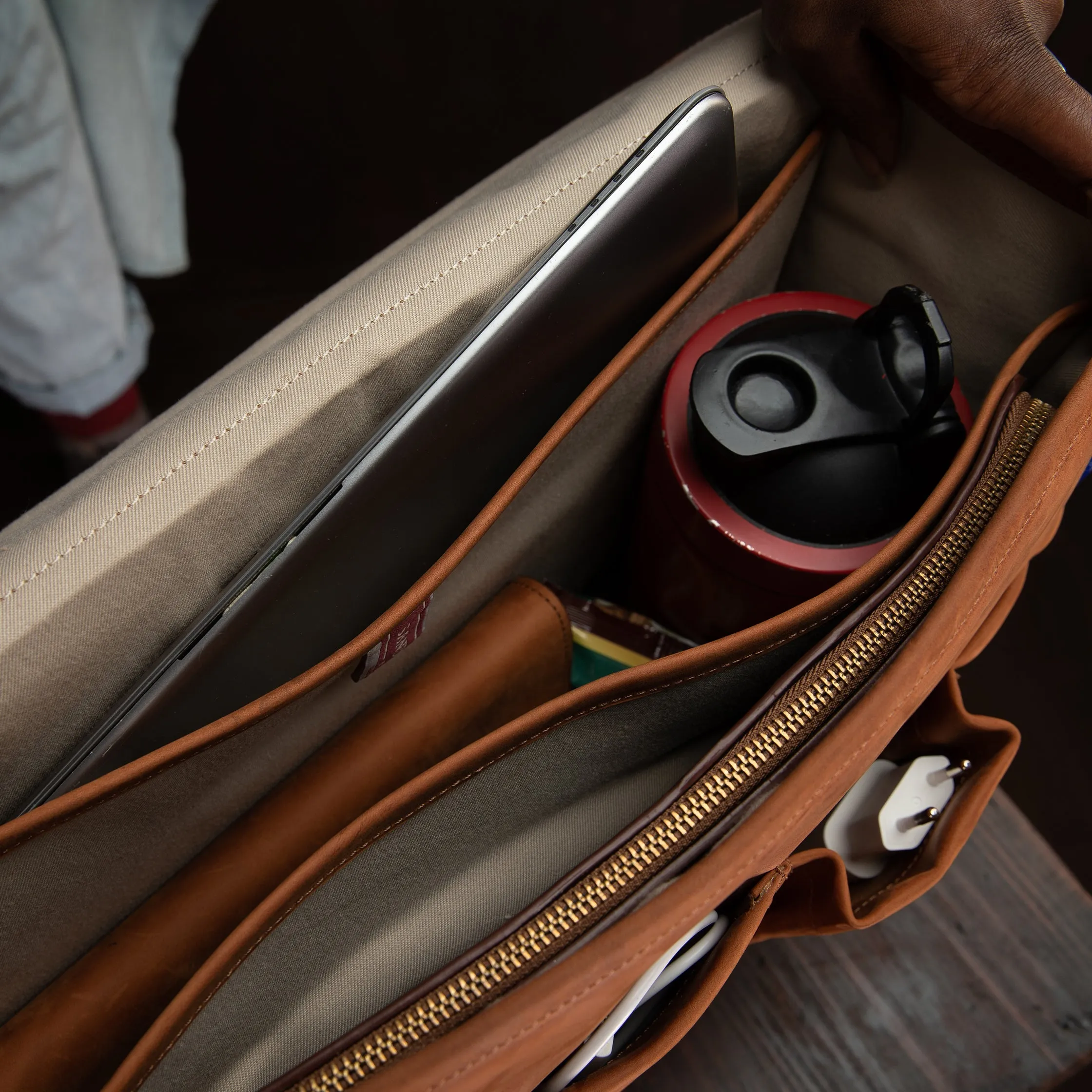 Pull Up Leather Executive Briefcase