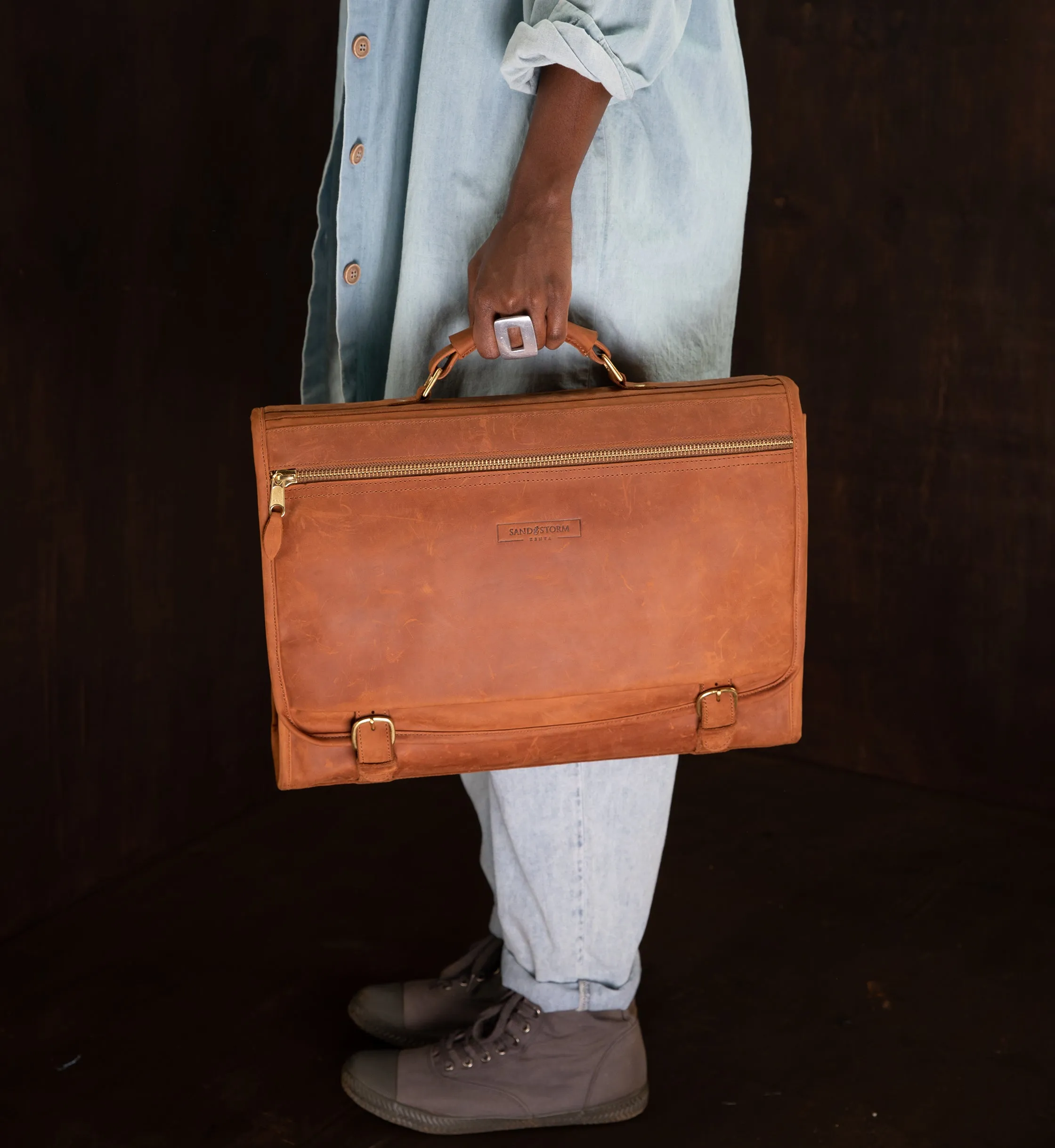 Pull Up Leather Executive Briefcase