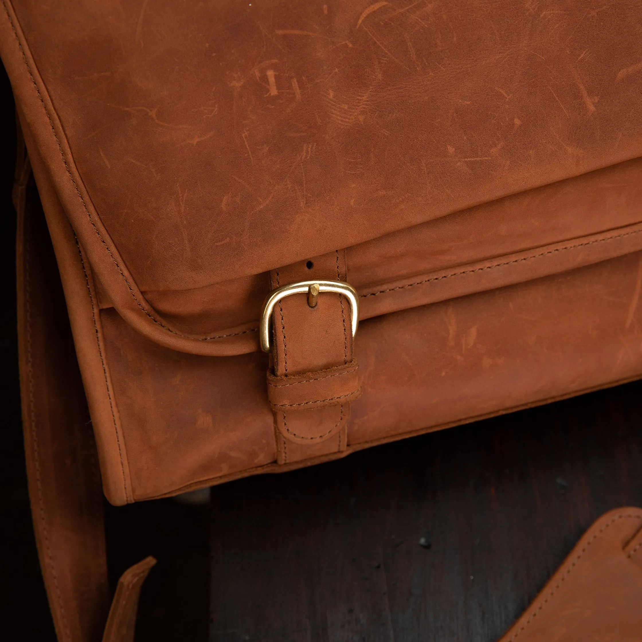 Pull Up Leather Executive Briefcase